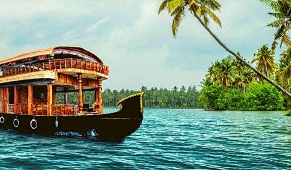 Tour por los remansos de Kerala