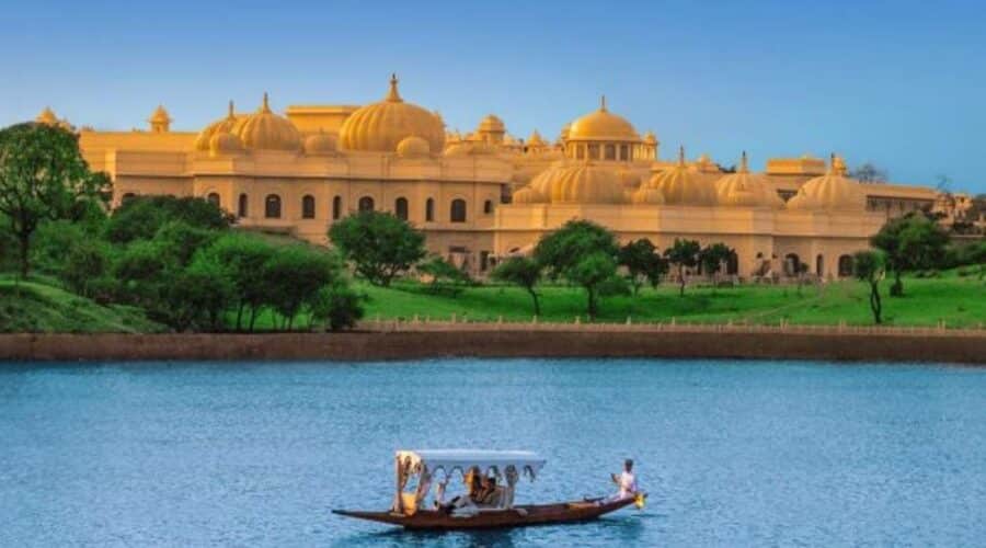 Rajasthan trip package featuring palace views and boat ride in Udaipur