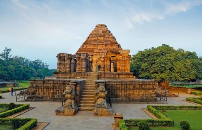 bhubaneswar puri konark tour packages in a tailor-made India journey