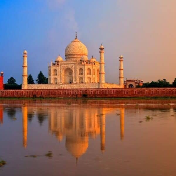 Tour di lusso del Triangolo d'Oro in India con visita al Taj Mahal e agli interni del palazzo di Jaipur.