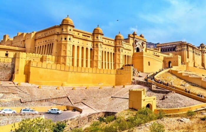 Golden Triangle tour package by car with Taj Mahal, forts and palace courtyards with Taj Mahal, Delhi and Jaipur heritage landmarks