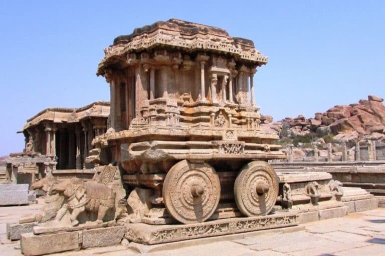 hampi tour packages featuring rituals, architecture and local traditions