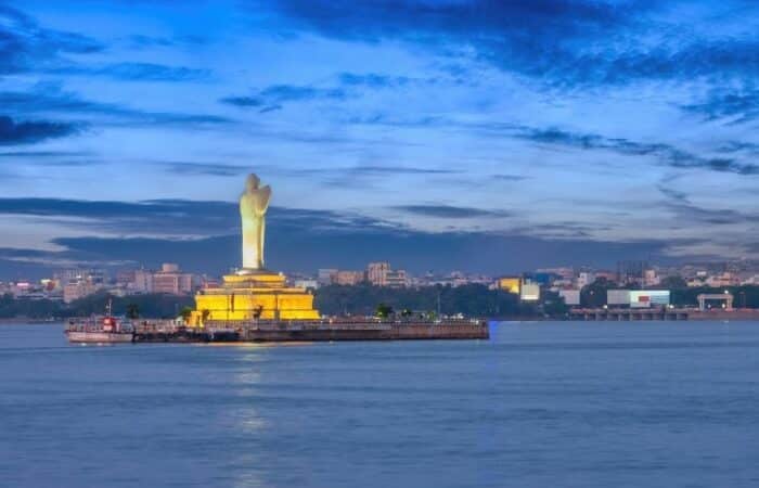 hyd city tour packages as a private luxury India journey