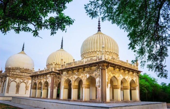 hyderabad city tour packages as a private luxury cultural journey