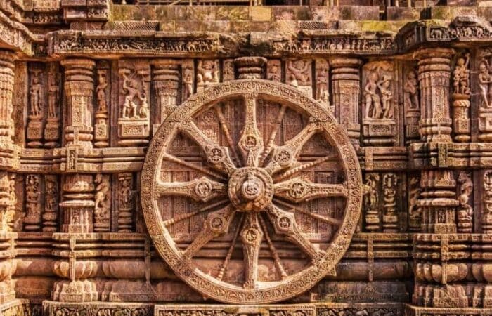 orissa tourism packages with temples, old cities and local traditions