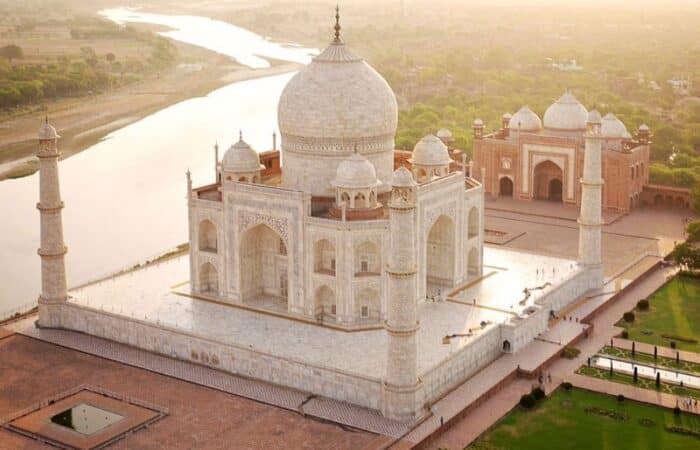 Taj Mahal luxury tour with sunrise views and elegant Agra hotel stay in a bespoke North India heritage journey