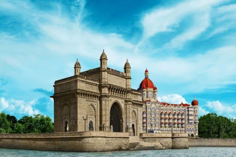 tour package for mumbai through historic cities and private cultural guides