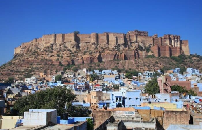 Paquete turístico a Rajastán con fuertes, palacios y patrimonio del desierto.